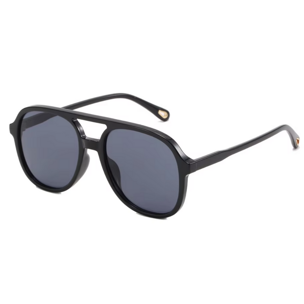 Gloria Sunglasses | Black | Side