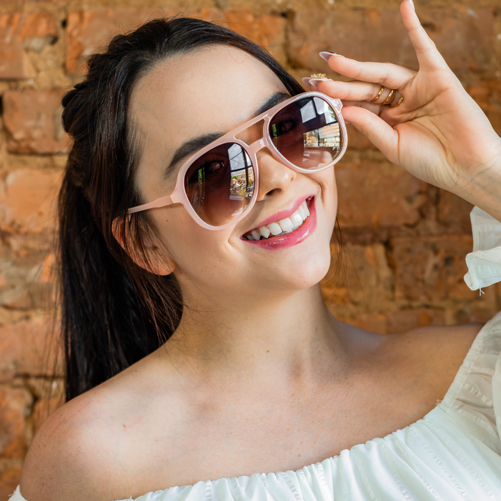 Gloria Sunglasses | Pink | Lifestyle